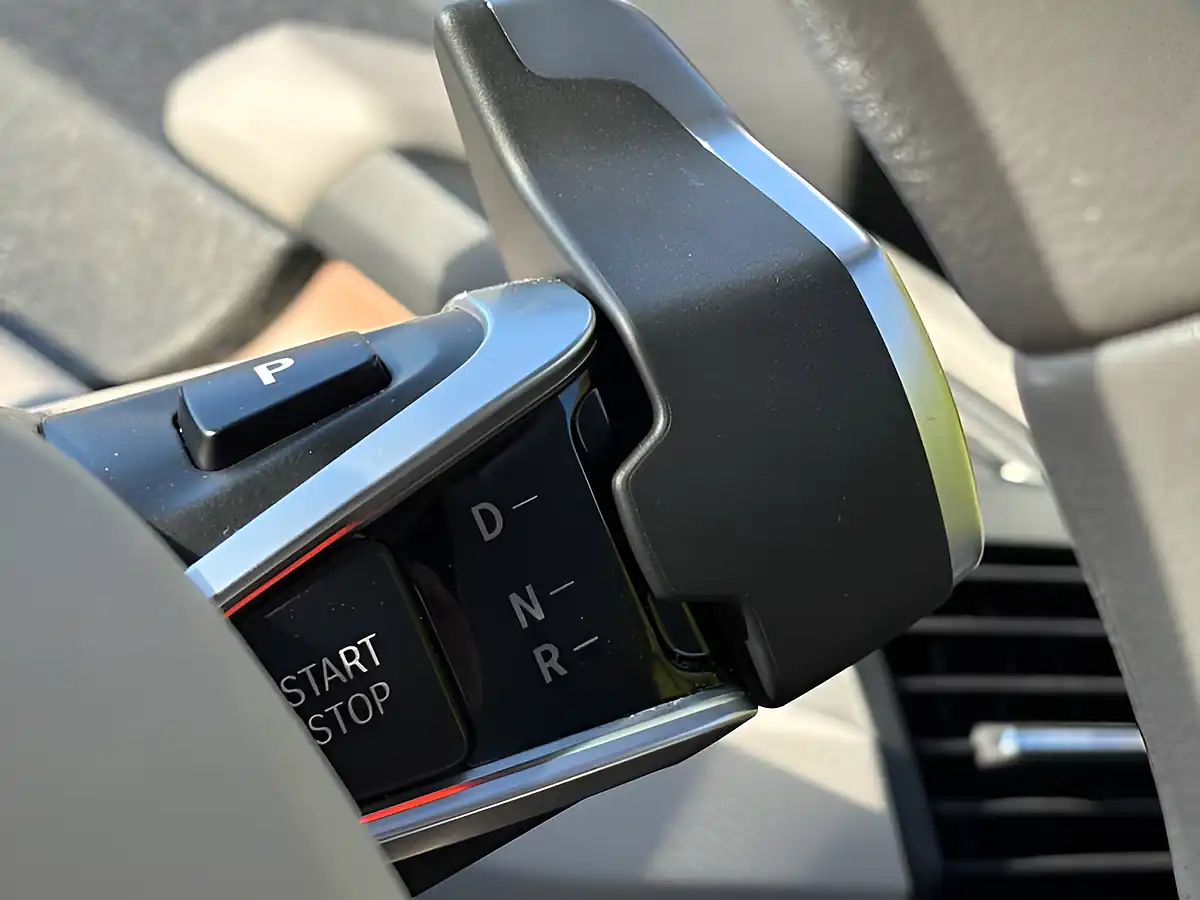 Used 2021 BMW i3 S Blue - Interior and Exterior details 17