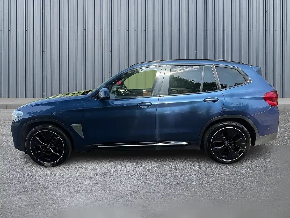 Used 2021 BMW Ix3 Premier Edition Pro Blue - Interior and Exterior details 8