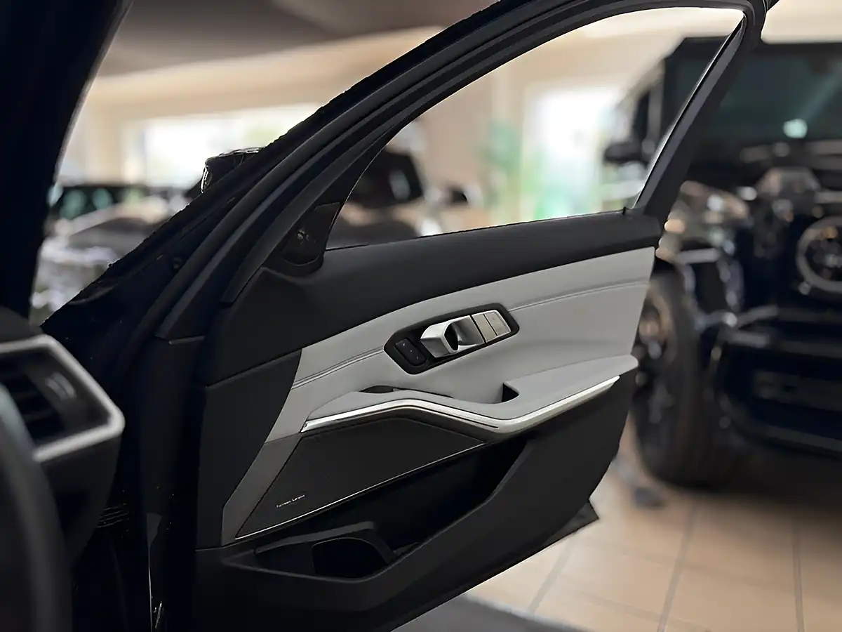 Used 2021 BMW M3 Competition Grey - Interior and Exterior details 16