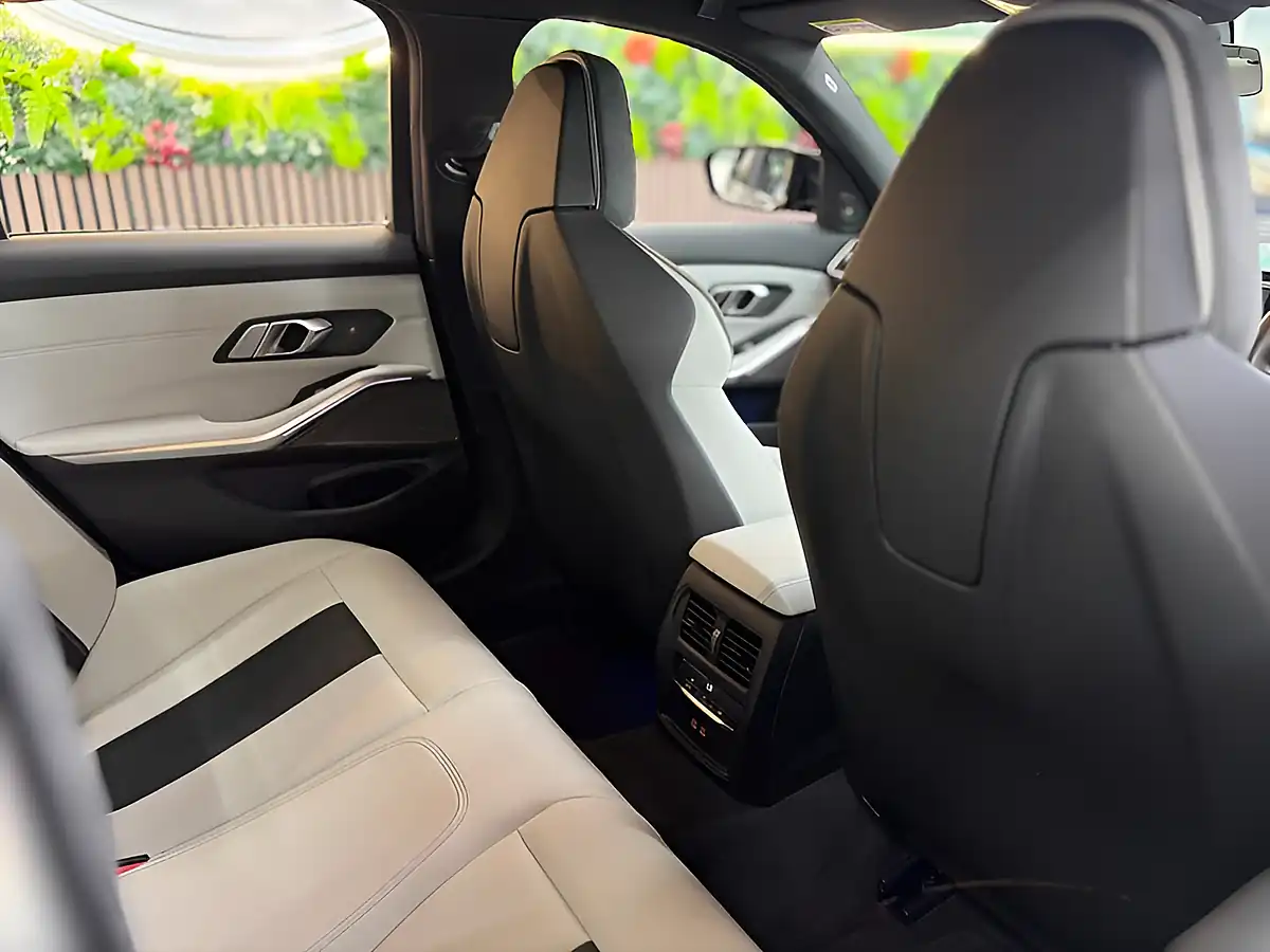Used 2021 BMW M3 Competition Grey - Interior and Exterior details 17