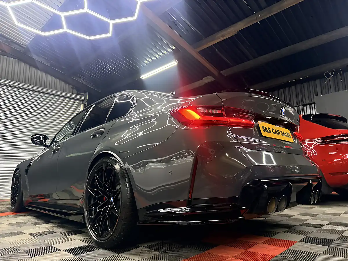 Used 2021 BMW M3 Competition Grey - Interior and Exterior details 10