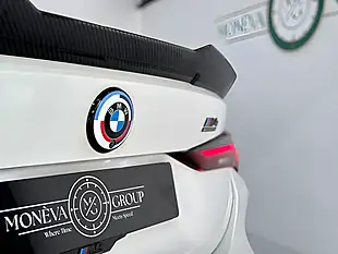 Used 2021 BMW M4 Competition White - Interior and Exterior details 10