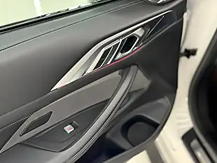Used 2021 BMW M4 Competition White - Interior and Exterior details 19