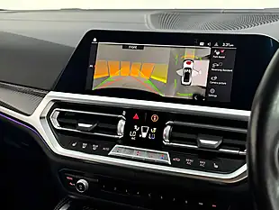 Used 2021 BMW M4 Competition White - Interior and Exterior details 9