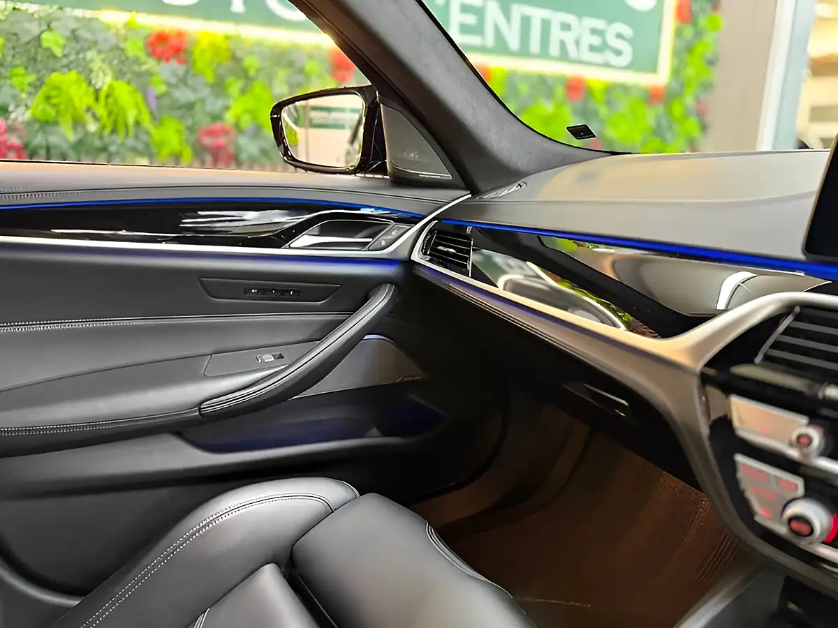 Used 2021 BMW M5 Competition Grey - Interior and Exterior details 14