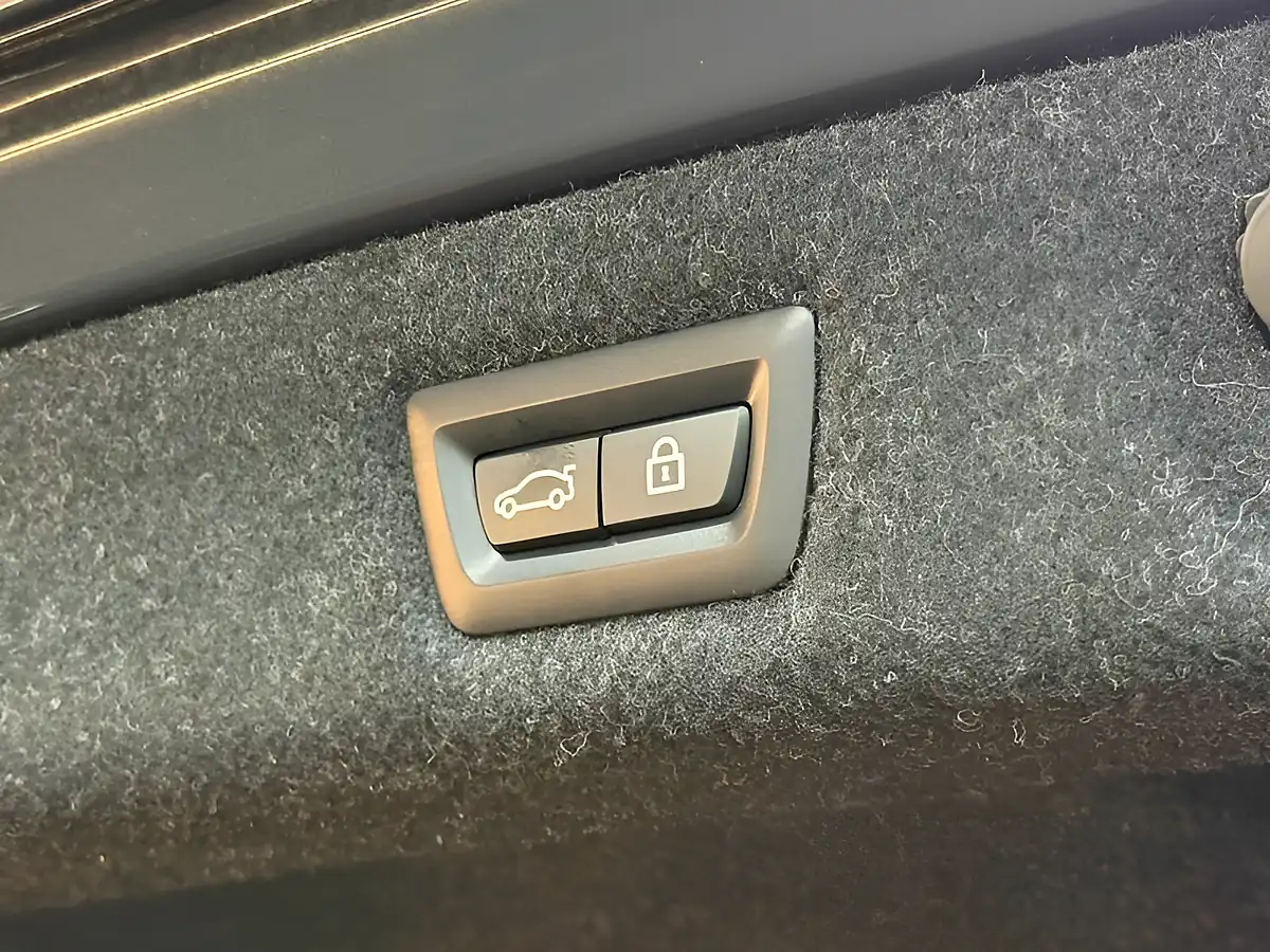 Used 2021 BMW M5 Competition Grey - Interior and Exterior details 20