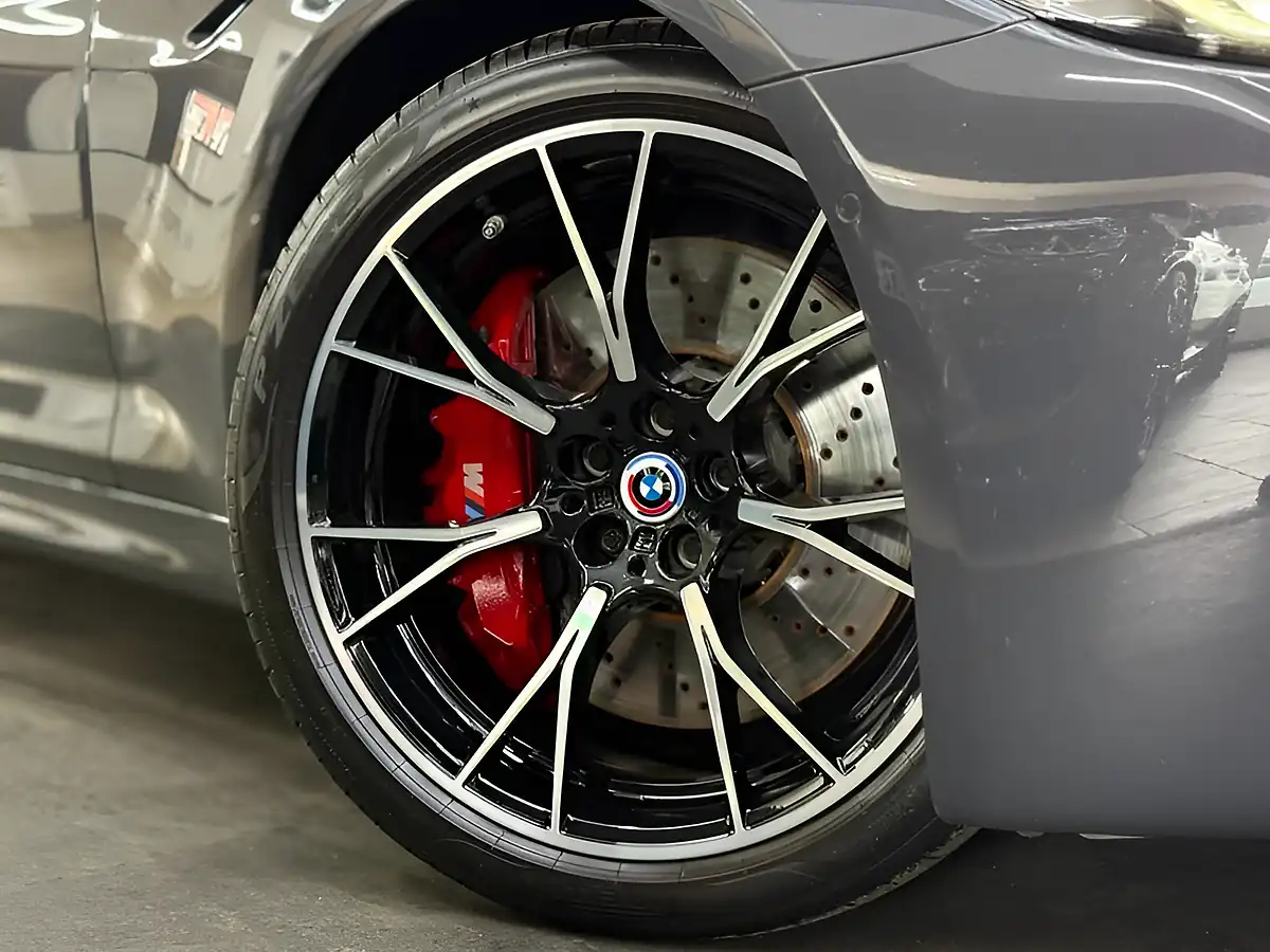 Used 2021 BMW M5 Competition Grey - Interior and Exterior details 6