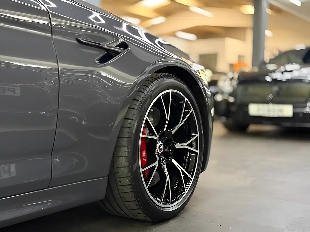 Used 2021 BMW M5 Competition Grey - Interior and Exterior details 7