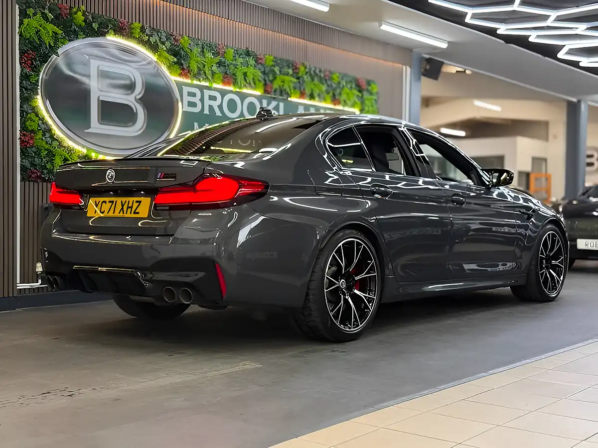 Used 2021 BMW M5 Competition Grey - Interior and Exterior details 9