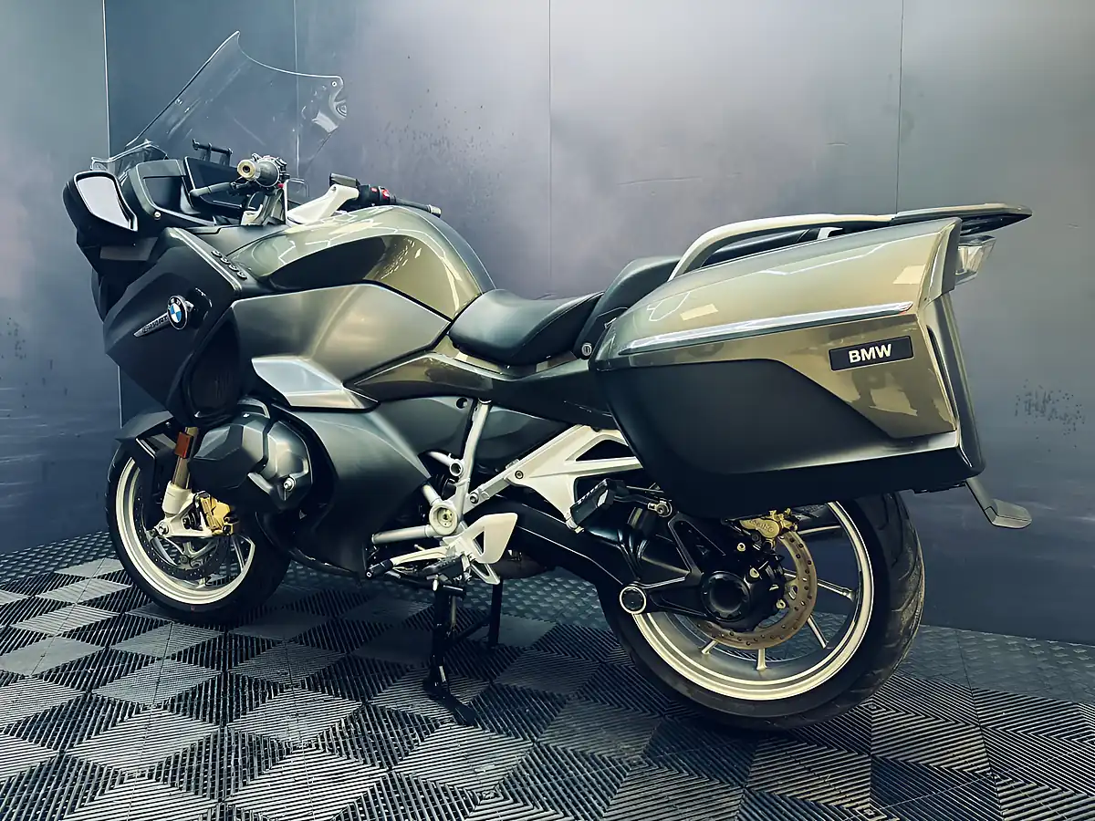 Used 2021 BMW R 1250 Rt Le Bronze - Interior and Exterior details 14