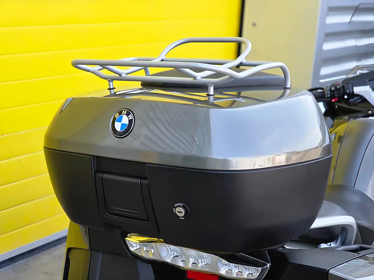 Used 2021 BMW R 1250 Rt Le Bronze - Interior and Exterior details 12