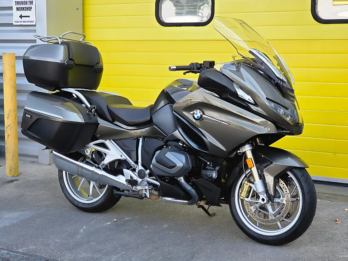 Used 2021 BMW R 1250 Rt Le Bronze - Interior and Exterior details 3