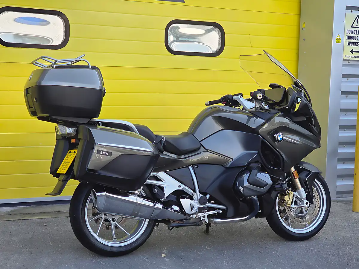 Used 2021 BMW R 1250 Rt Le Bronze - Interior and Exterior details 4