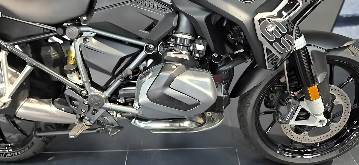 Used 2021 BMW R1250 Gs Te Triple Black - Interior and Exterior details 5