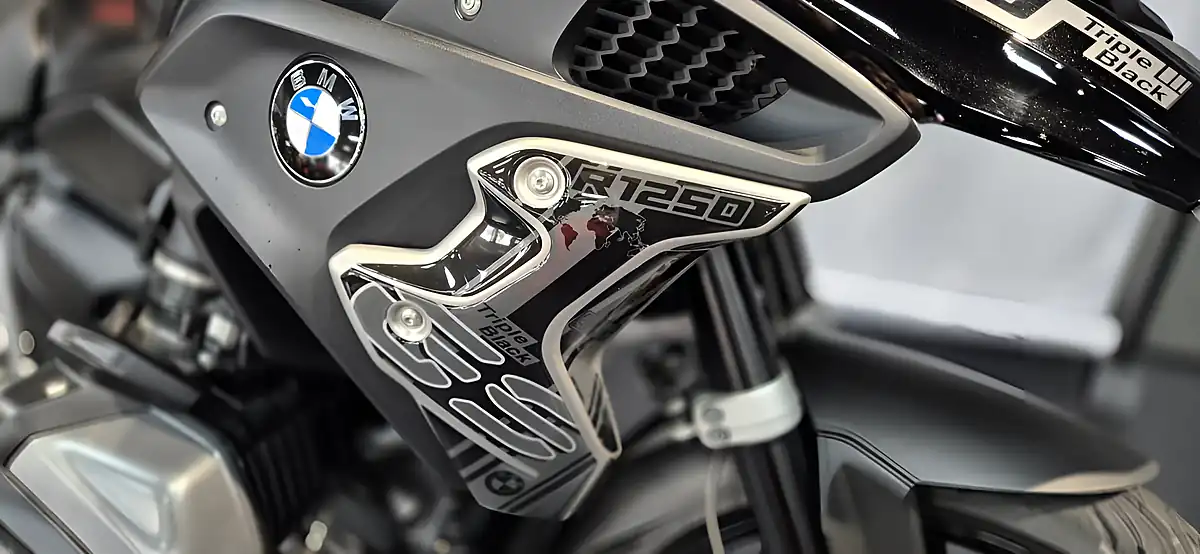Used 2021 BMW R1250 Gs Te Triple Black - Interior and Exterior details 9