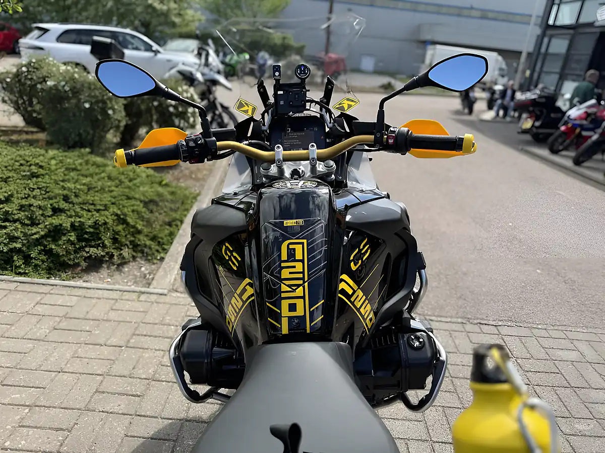 Used 2021 BMW R1250GS Adv Te Black - Interior and Exterior details 9