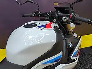 Used 2021 BMW S 1000 R Sport M Pack Multi-Colour - Interior and Exterior details 12