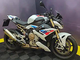 Used 2021 BMW S 1000 R Sport M Pack Multi-Colour - Interior and Exterior details 3