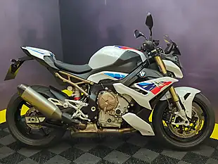 Used 2021 BMW S 1000 R Sport M Pack Multi-Colour - Interior and Exterior details 5