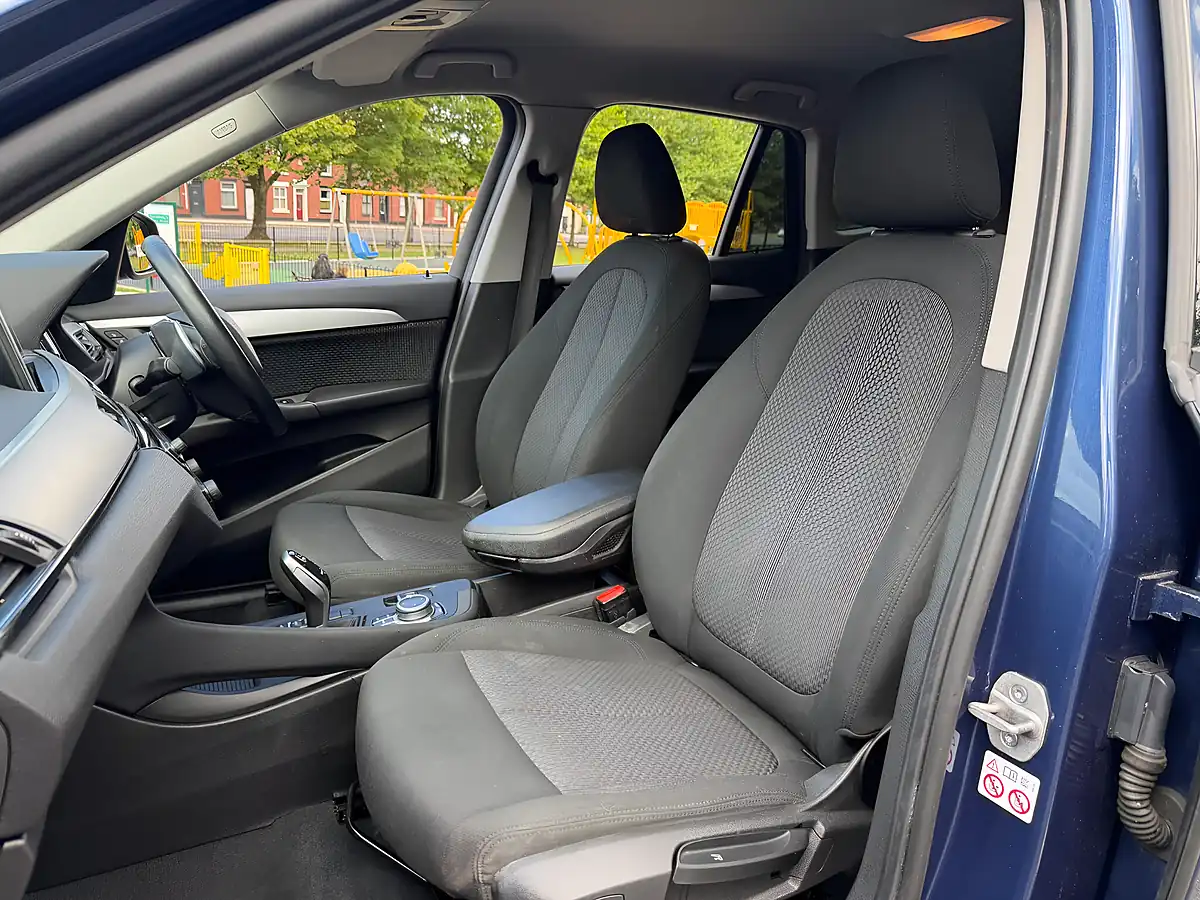 Used 2021 BMW X1 Se Phytonic Blue - Interior and Exterior details 20