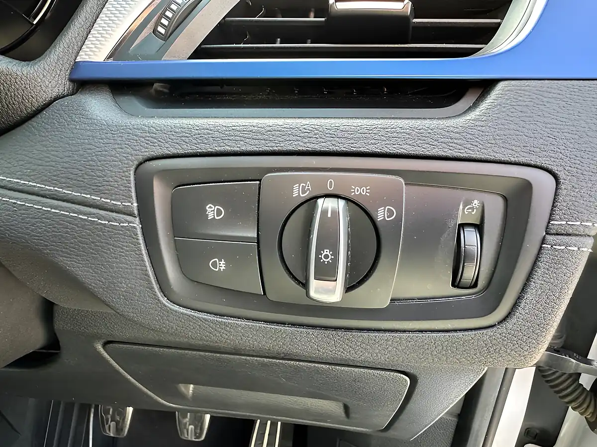 Used 2021 BMW X2 M Sport Alpine White - Interior and Exterior details 17