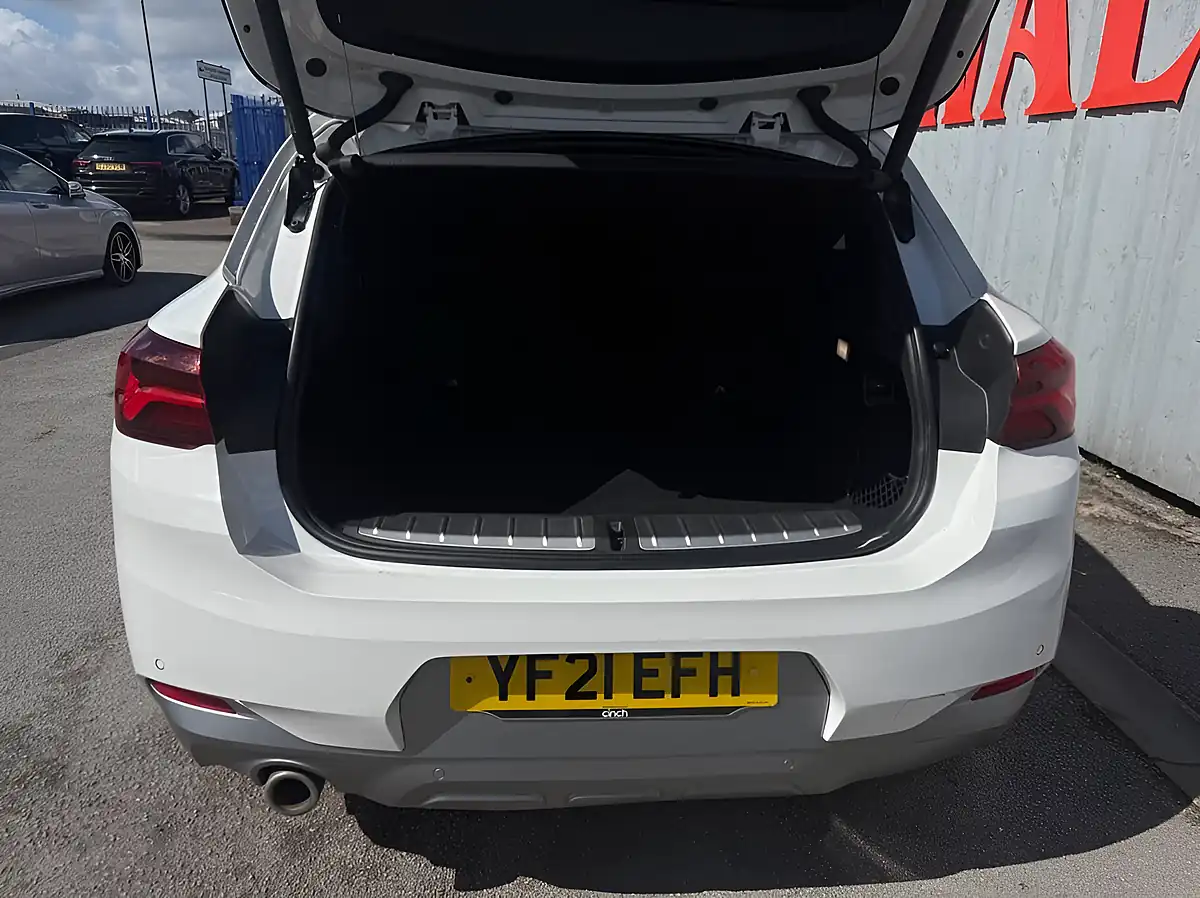 Used 2021 BMW X2 M Sport X White - Interior and Exterior details 17