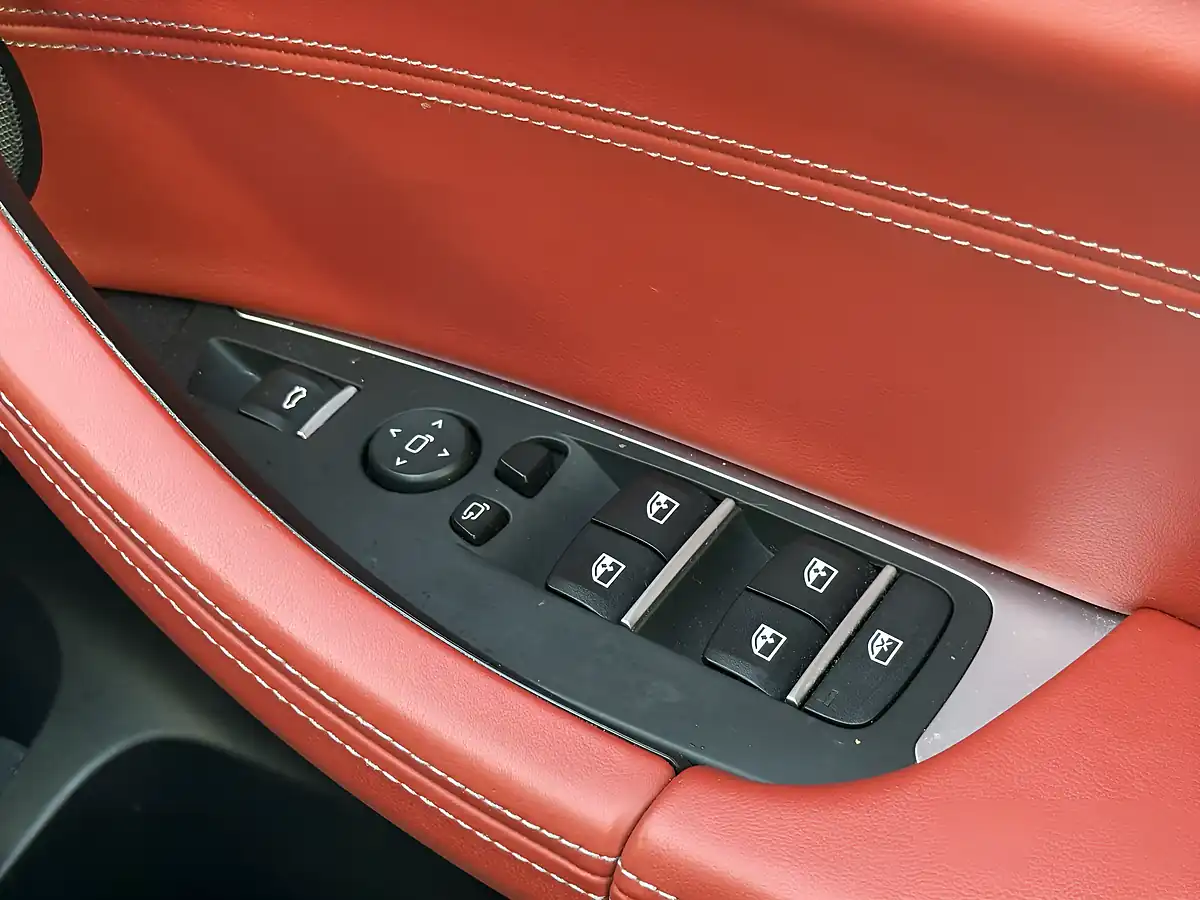 Used 2021 BMW X3 Competition Black - Interior and Exterior details 17