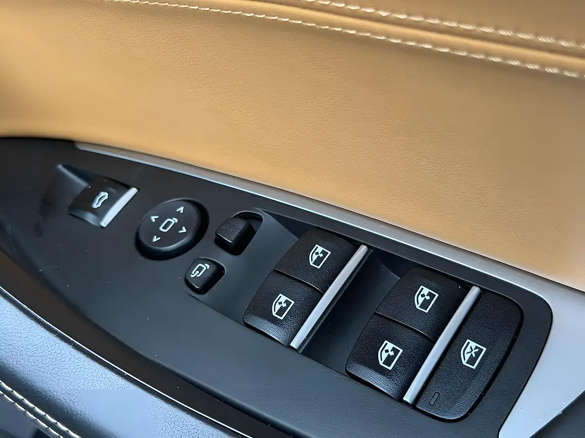 Used 2021 BMW X3 M Competition Grey - Interior and Exterior details 17