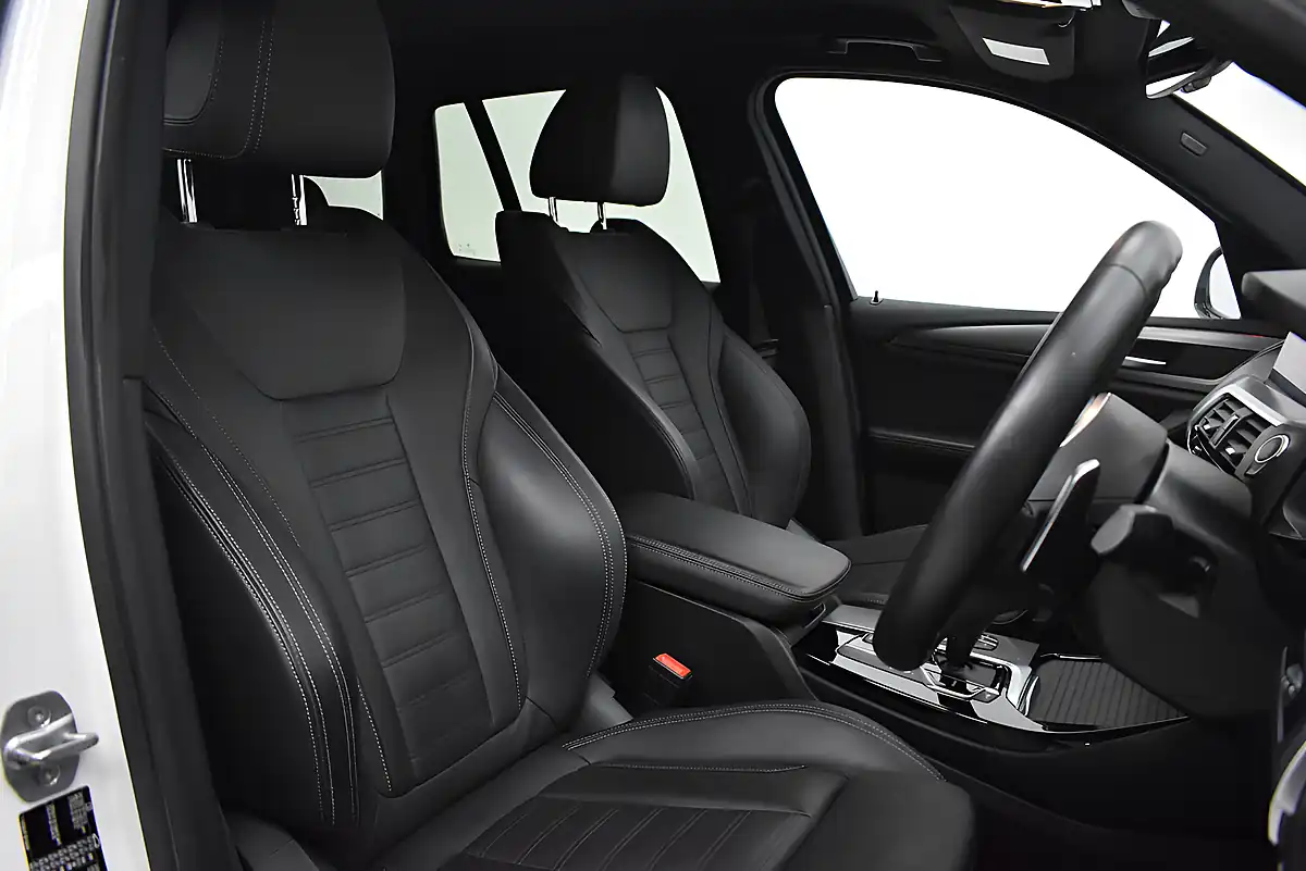 Used 2021 BMW X3 M Sport Alpine White - Interior and Exterior details 11