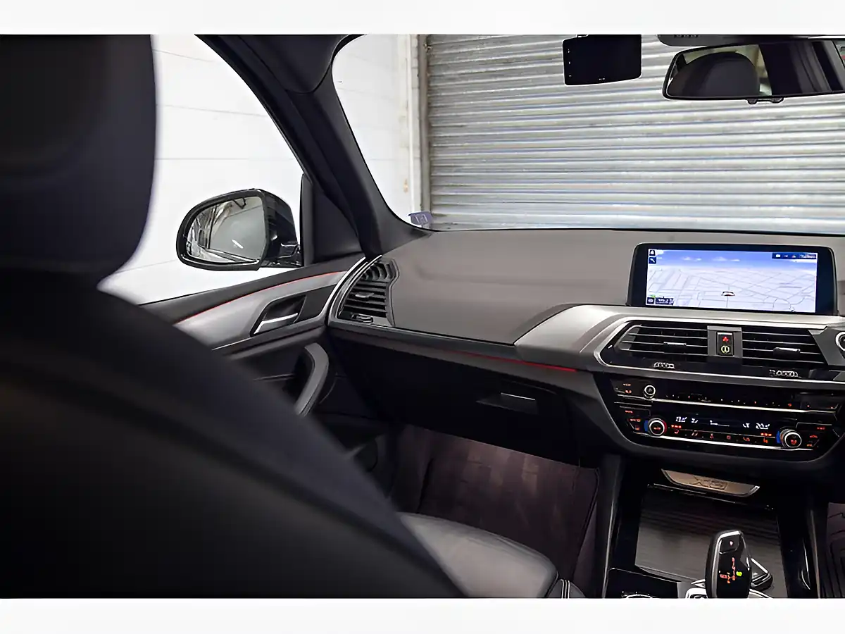 Used 2021 BMW X3 M Sport Glacier Silver - Interior and Exterior details 12