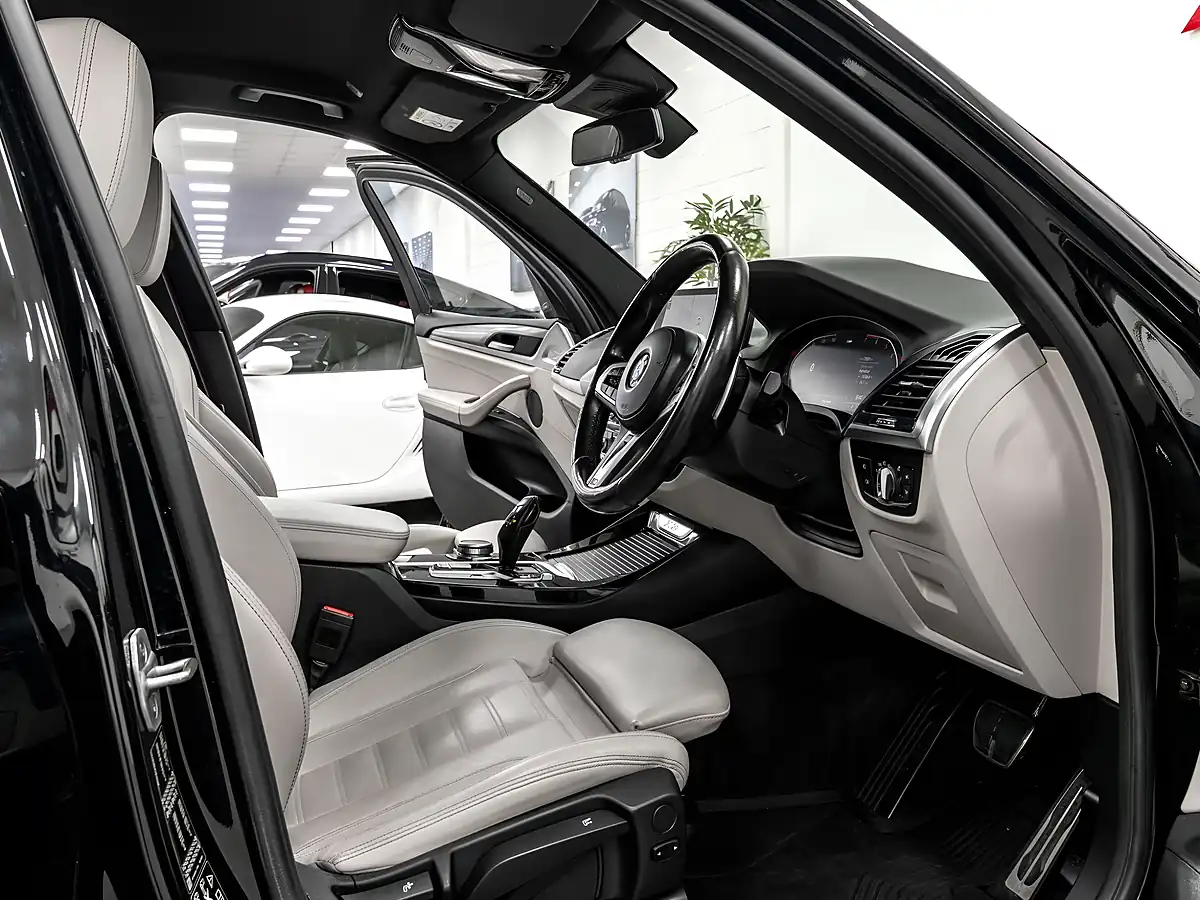 Used 2021 BMW X3 M Sport Sapphire Black - Interior and Exterior details 12