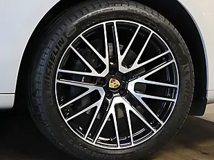 Used 2021 BMW X3 M40i Black Sapphire Metallic - Interior and Exterior details 18