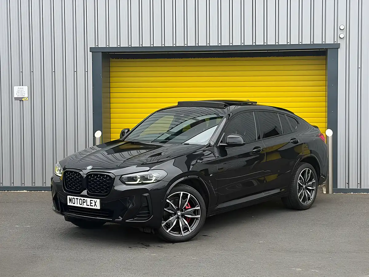 Used 2021 BMW X4 M Sport Black Sapphire - Interior and Exterior details 14