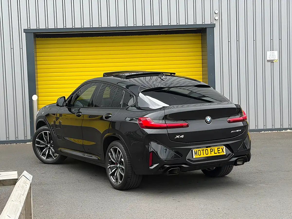 Used 2021 BMW X4 M Sport Black Sapphire - Interior and Exterior details 15