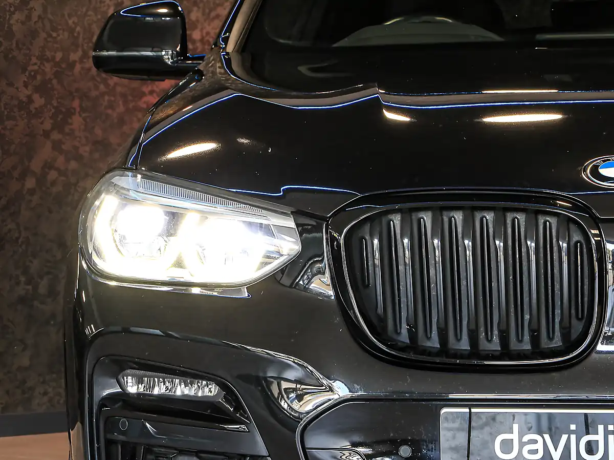 Used 2021 BMW X4 Mht Black Sapphire Metallic Paint - Interior and Exterior details 10