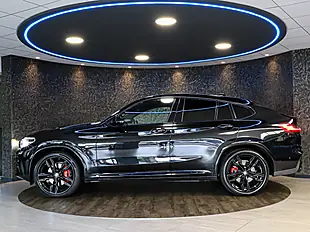 Used 2021 BMW X4 Mht Black Sapphire Metallic Paint - Interior and Exterior details 5