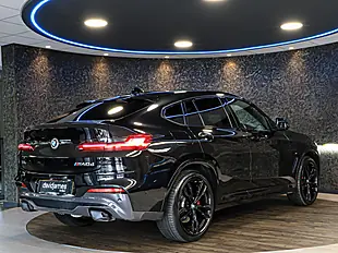 Used 2021 BMW X4 Mht Black Sapphire Metallic Paint - Interior and Exterior details 8