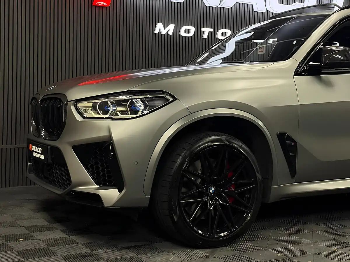Used 2021 BMW X5 M Competition First Edition Silver - Interior and Exterior details 7