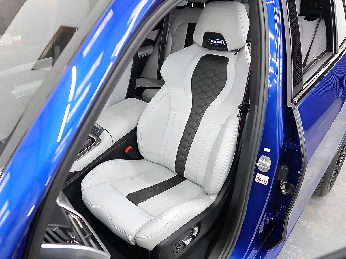 Used 2021 BMW X5 M Competition Marina Bay Blue - Interior and Exterior details 17