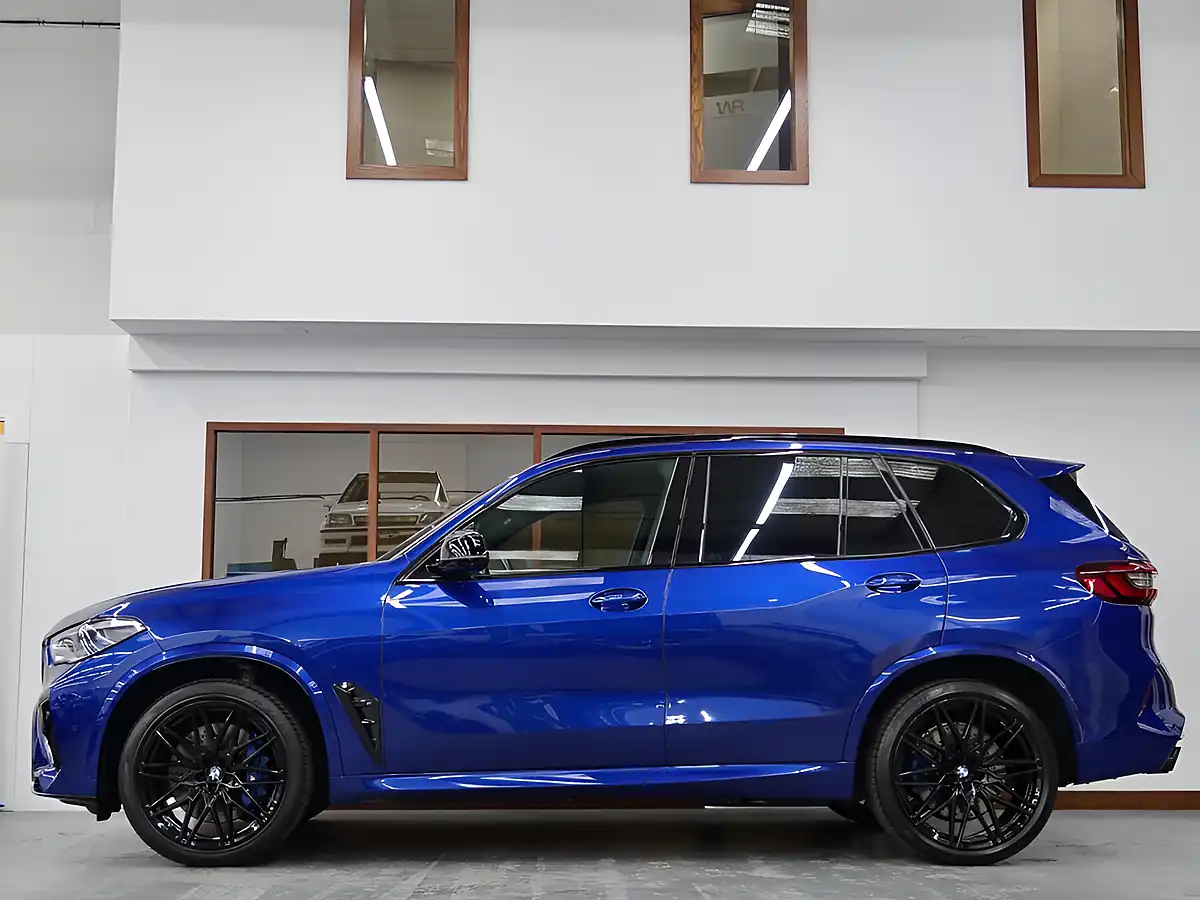 Used 2021 BMW X5 M Competition Marina Bay Blue - Interior and Exterior details 6