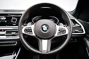 Used 2021 BMW X5 M Sport Alpine White - Interior and Exterior details 15