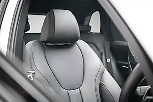 Used 2021 BMW X5 M Sport Alpine White - Interior and Exterior details 7