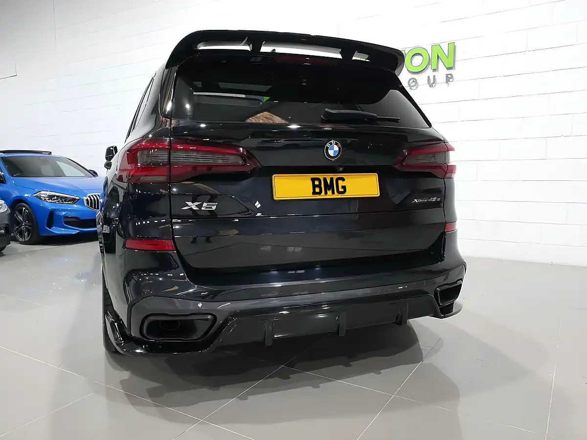Used 2021 BMW X5 M Sport Black - Interior and Exterior details 12