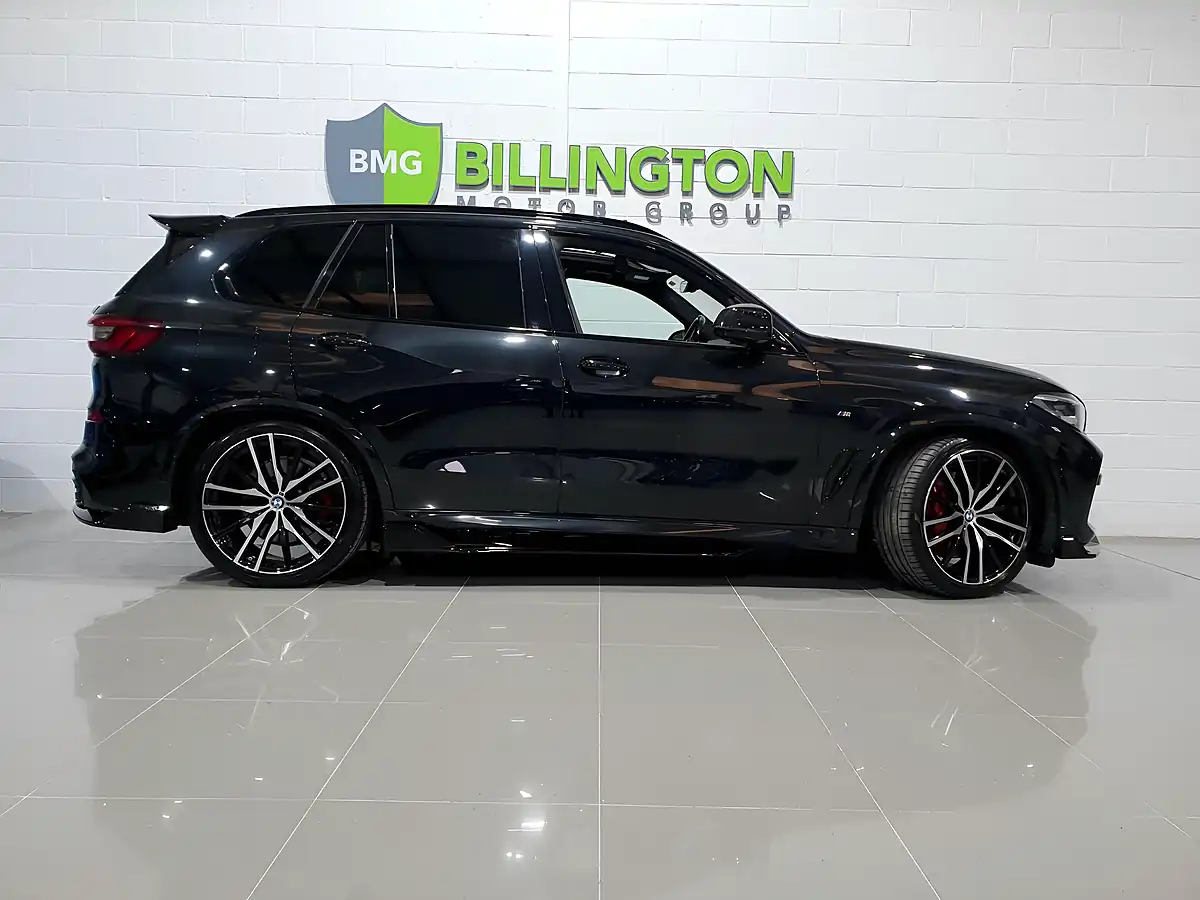 Used 2021 BMW X5 M Sport Black - Interior and Exterior details 13