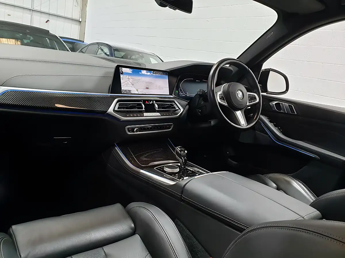 Used 2021 BMW X5 M Sport Black - Interior and Exterior details 16