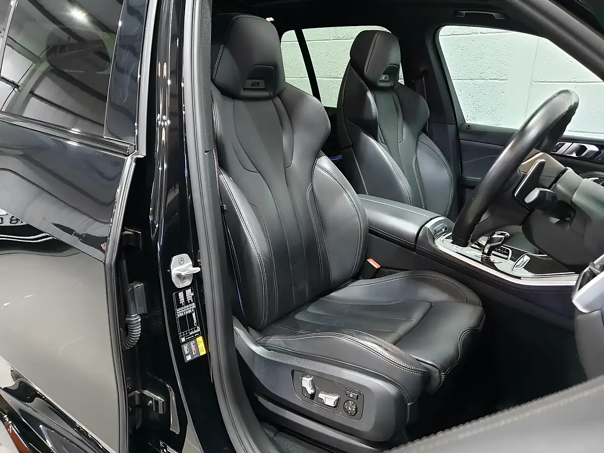 Used 2021 BMW X5 M Sport Black - Interior and Exterior details 3