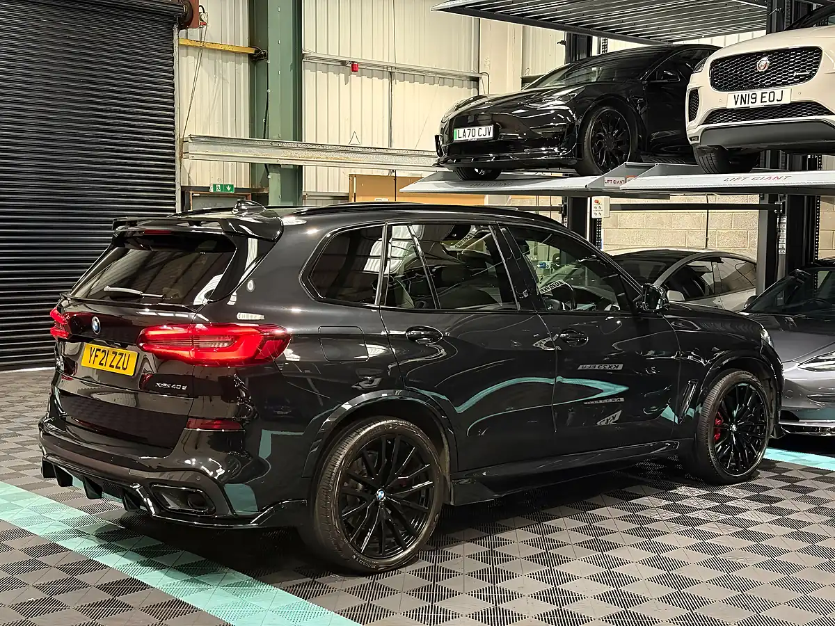 Used 2021 BMW X5 M Sport Black - Interior and Exterior details 9