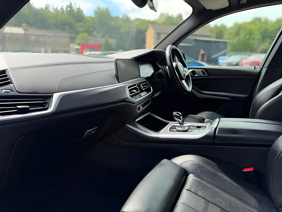 Used 2021 BMW X5 M Sport Black - Interior and Exterior details 11