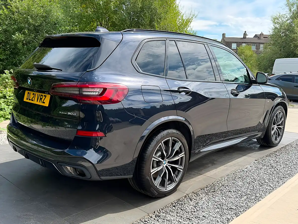 Used 2021 BMW X5 M Sport Black - Interior and Exterior details 9