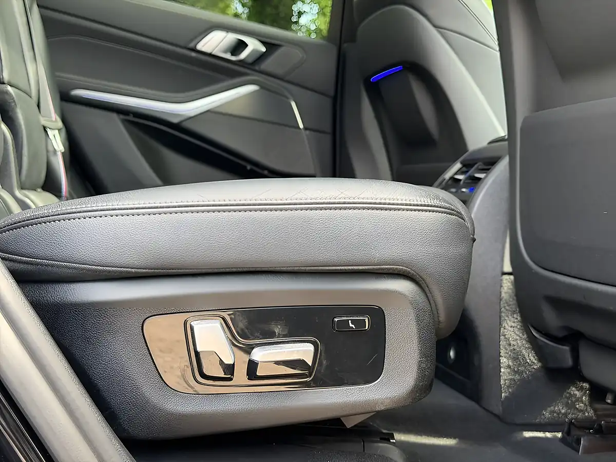 Used 2021 BMW X5 M Sport Black - Interior and Exterior details 18